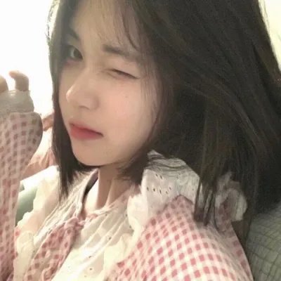 远看是蔚蓝的春天